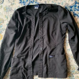 Long sleeve scrub top